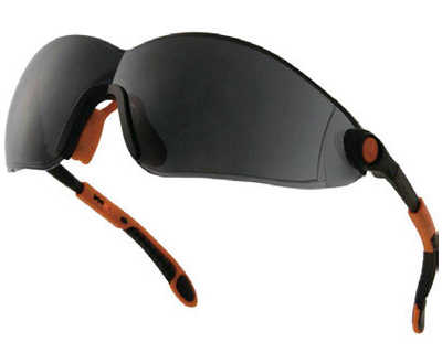 lunettes-deltaplus-vulcano-2-s-moke-polycarbonate-monobloc-anti-buae-anti-rayures-uv400-coloris-monture-orange-noir